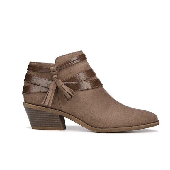 LifeStride Paloma Bootie (Wide) - Picture 7 of 9